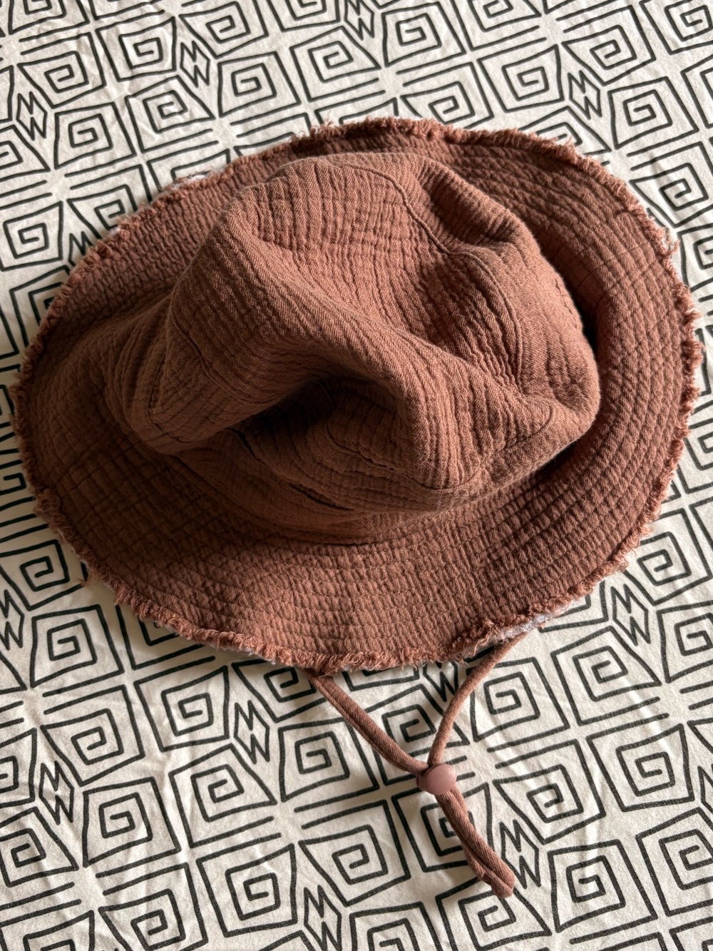 American Eagle Outfitters Brown Textured Bucket Hat
